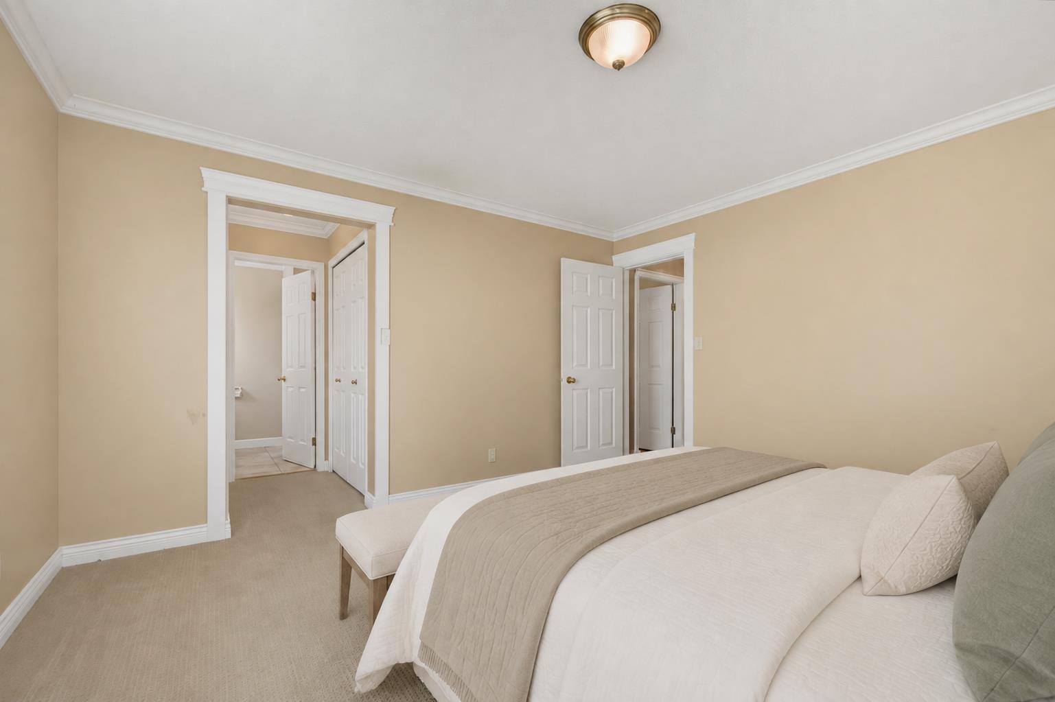 16407 11a Avenue Property Photo 21