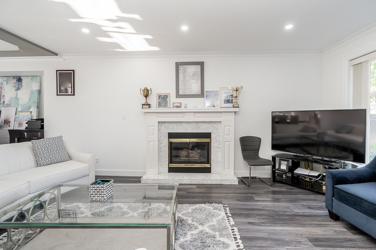 8673 150 Street Property Photo 6