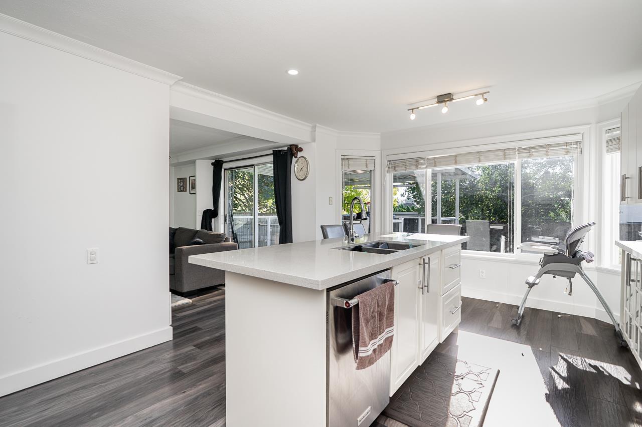 8673 150 Street Property Photo 14