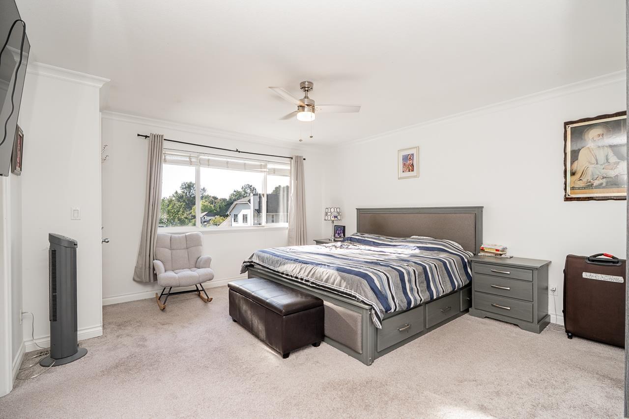 8673 150 Street Property Photo 18