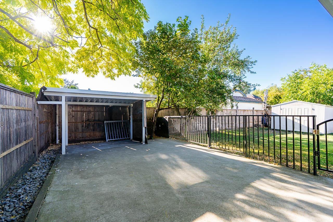 8673 150 Street Property Photo 33