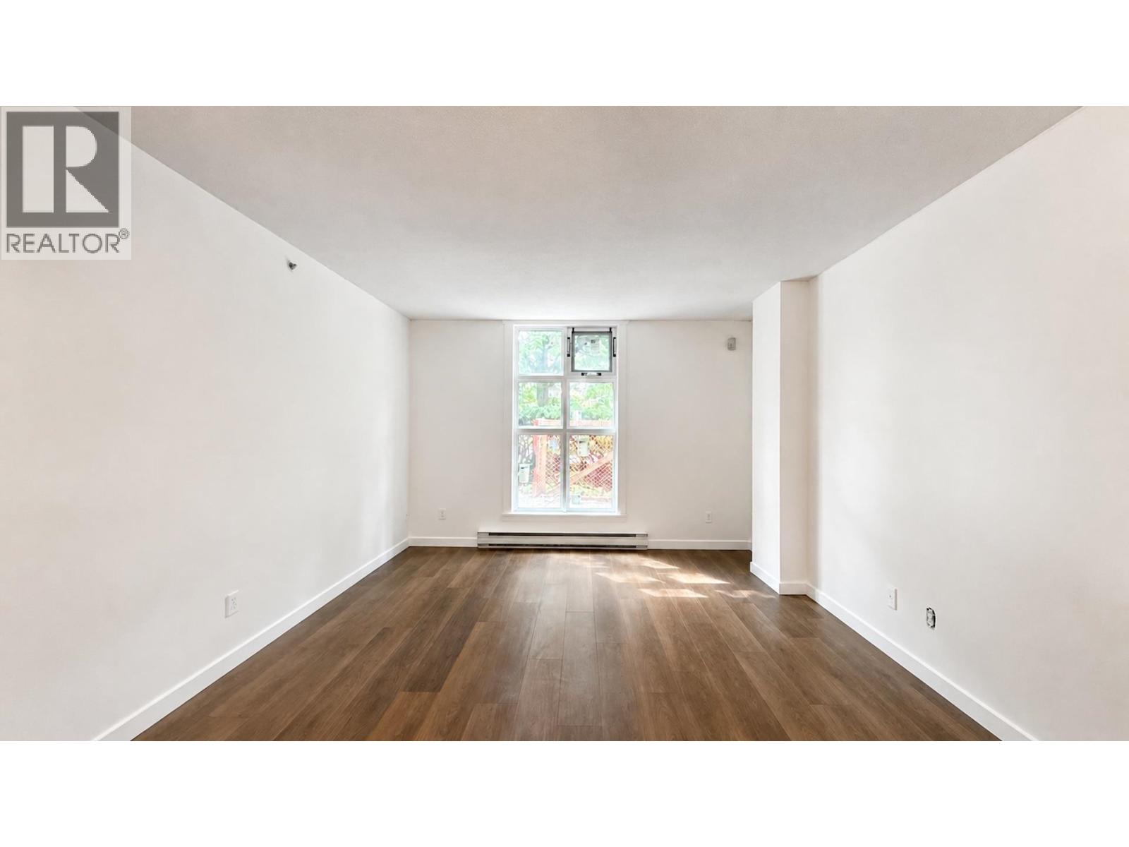 1 2528 E Broadway Property Photo 2
