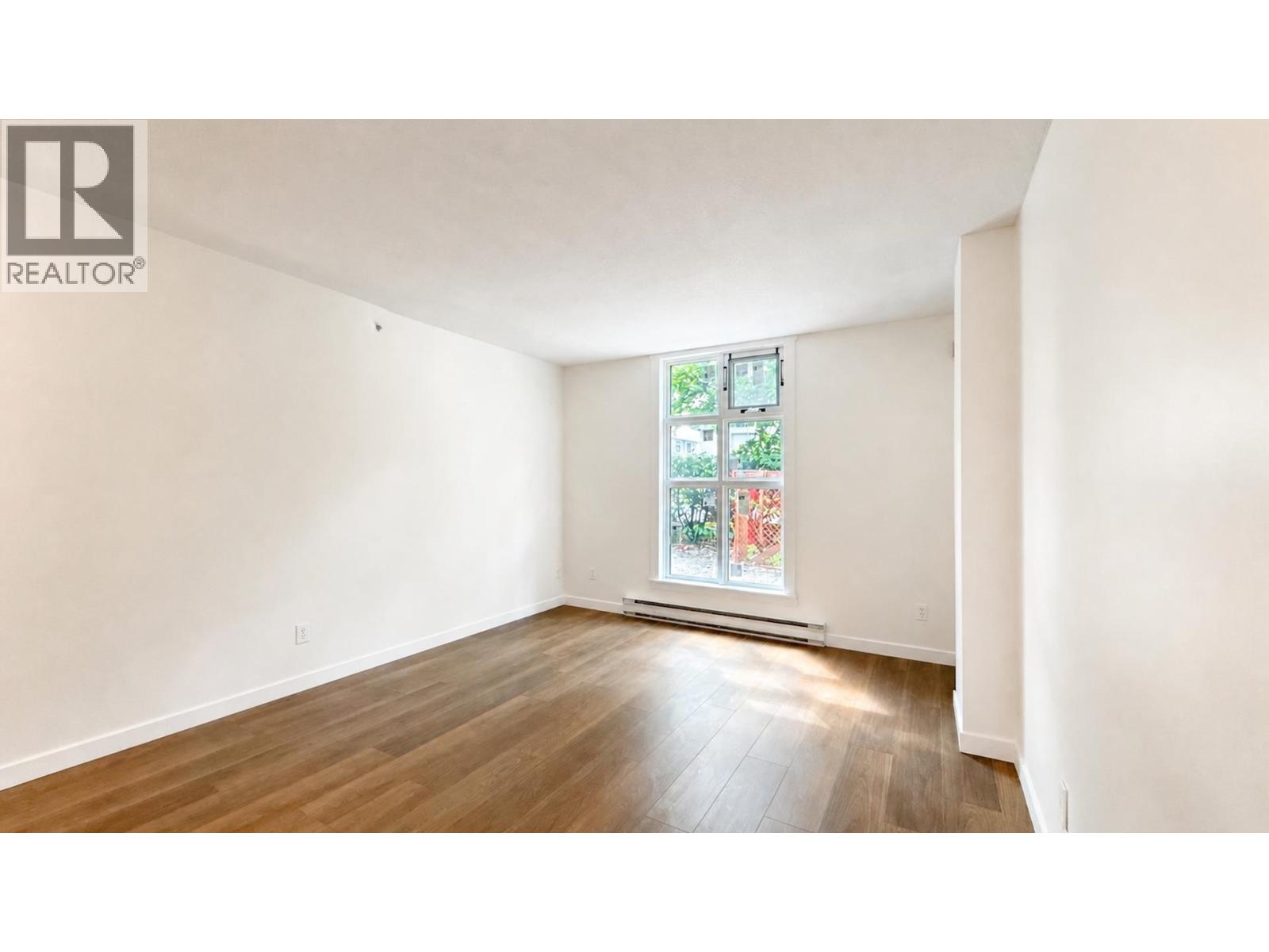 1 2528 E Broadway Property Photo 3
