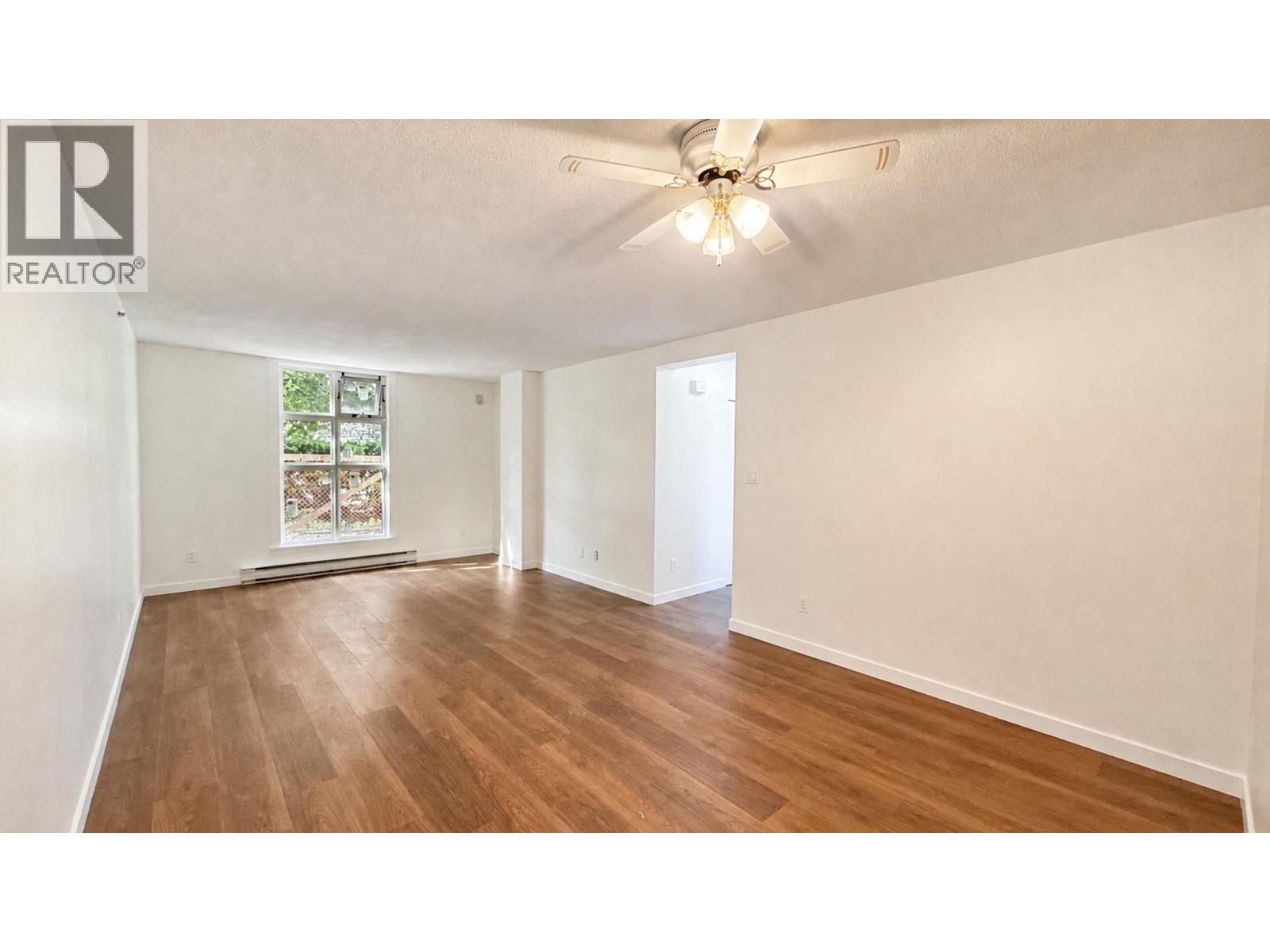 1 2528 E Broadway Property Photo 8