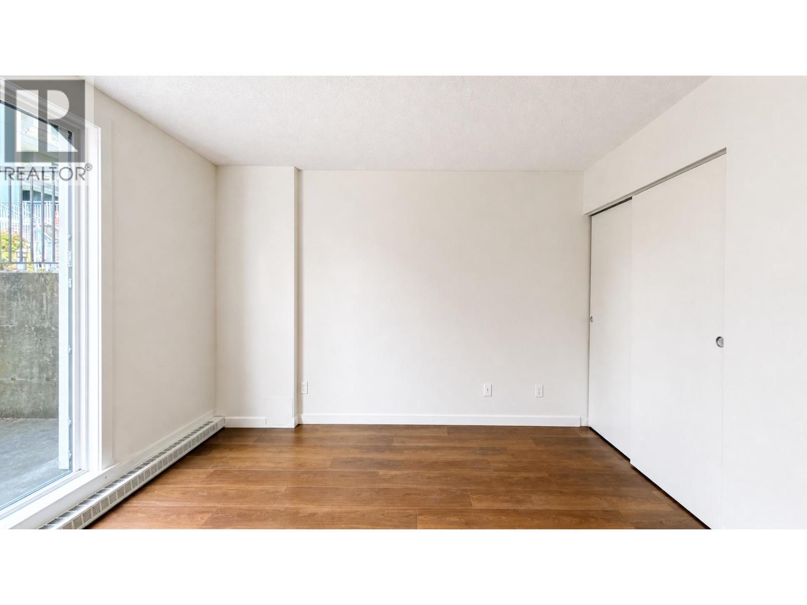 1 2528 E Broadway Property Photo 16