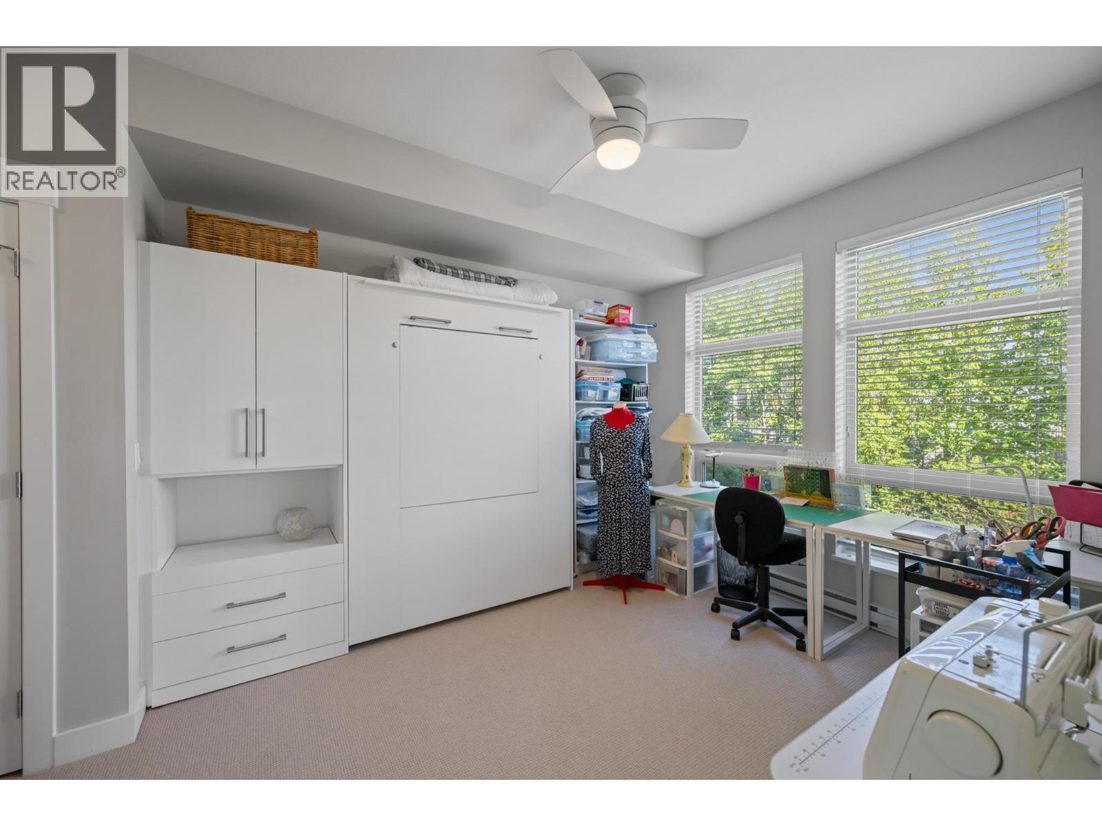 312 1166 54a Street Property Photo 15