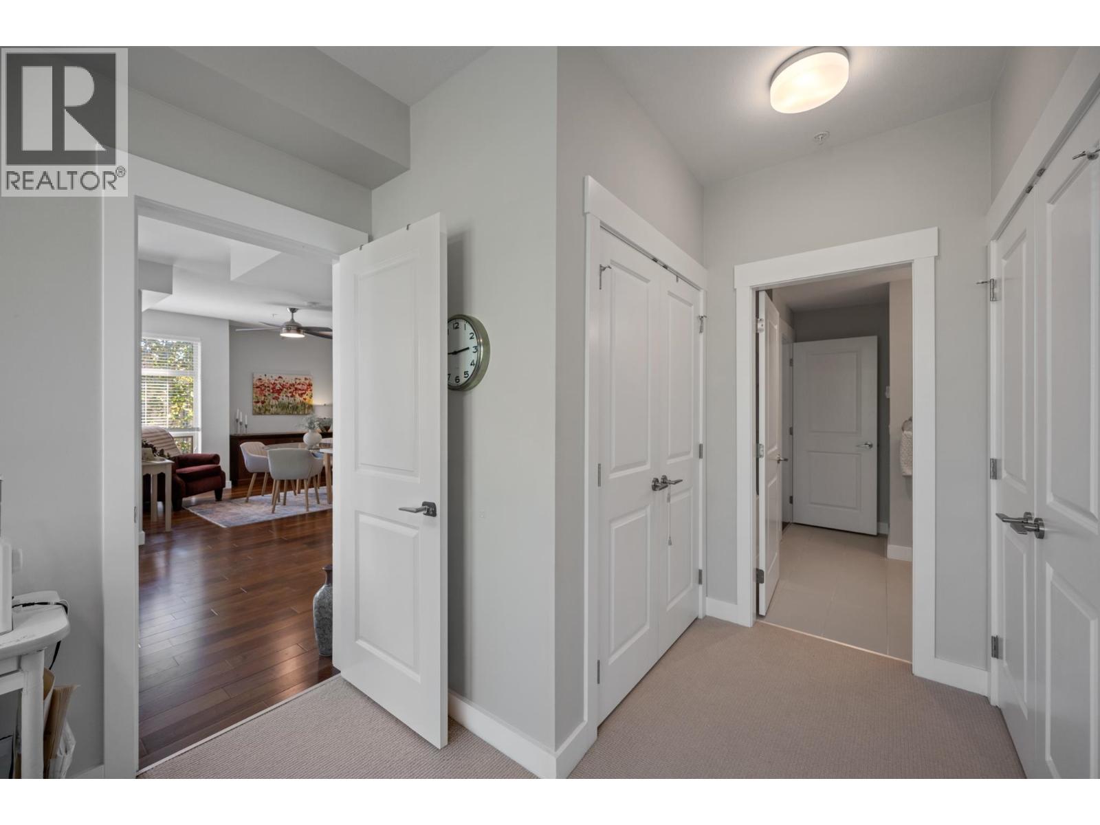 312 1166 54a Street Property Photo 18