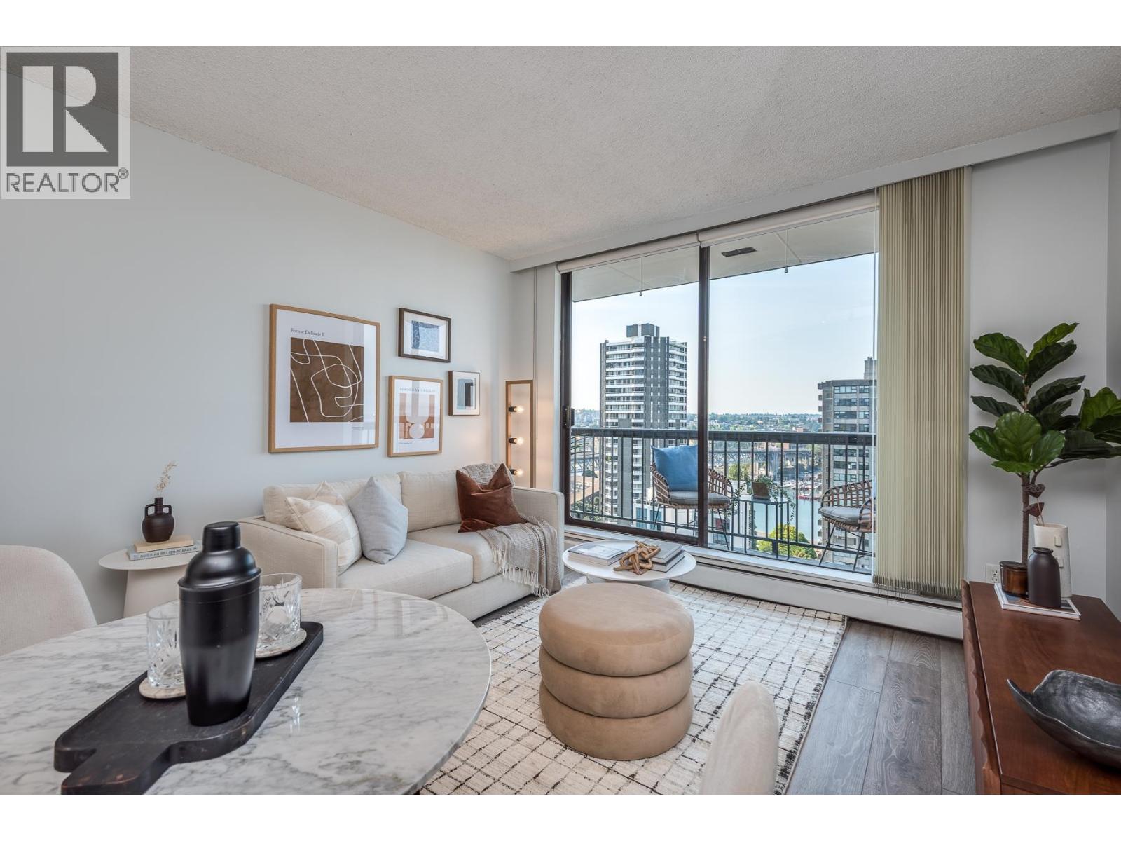 1401 1146 HARWOOD STREET Property Photo 1