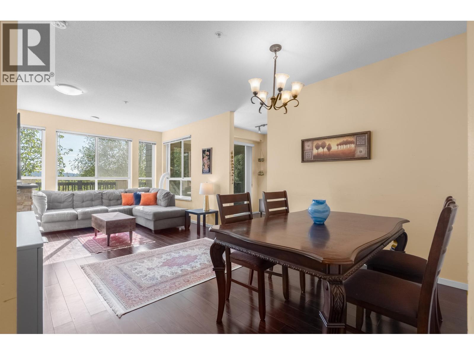 105 3050 Dayanee Springs Boulevard Property Photo 4