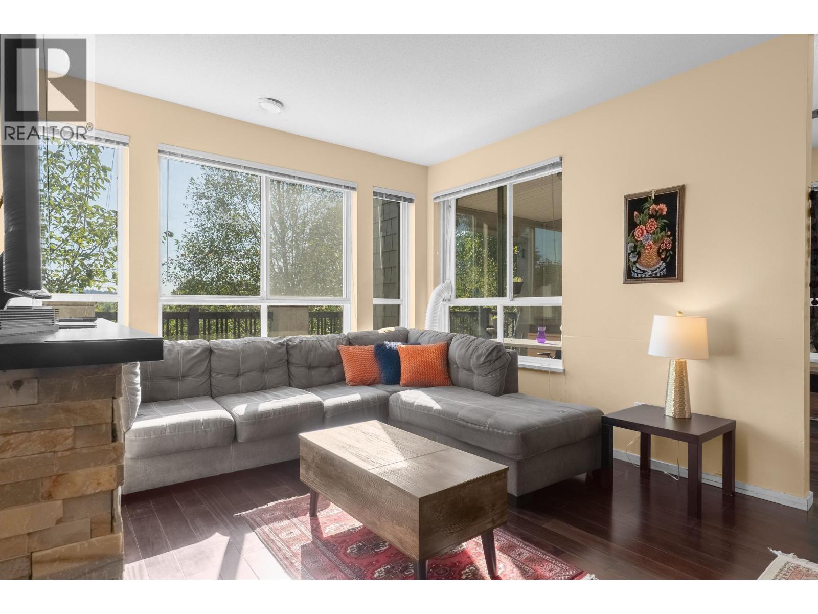 105 3050 Dayanee Springs Boulevard Property Photo 8