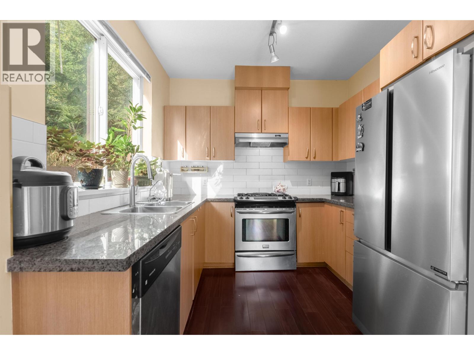 105 3050 Dayanee Springs Boulevard Property Photo 14