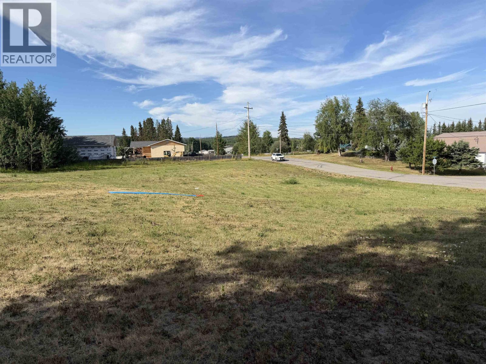 116 Tunasa Crescent Property Photo 6