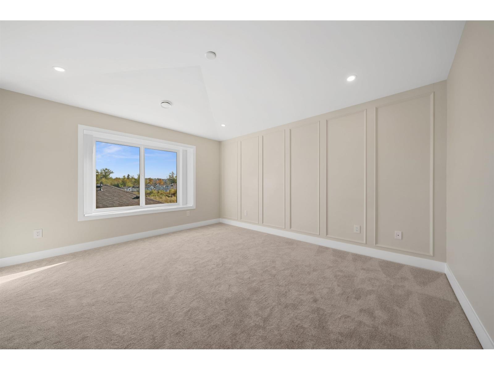 7750 196 Street Property Photo 14