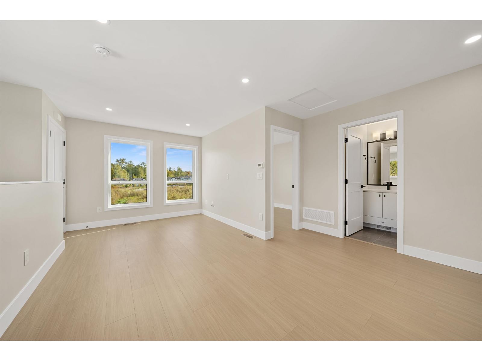 7750 196 Street Property Photo 34