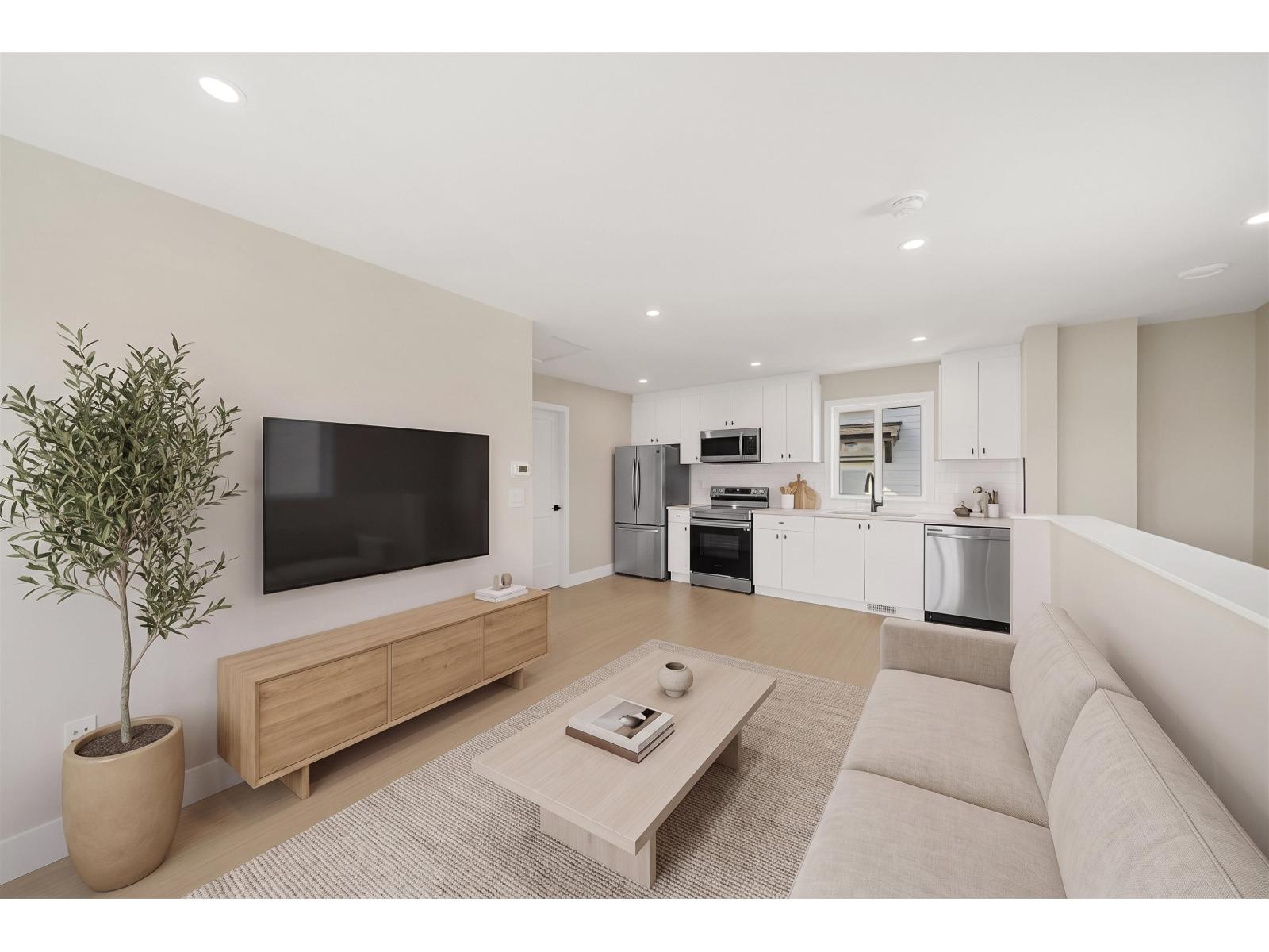 7750 196 Street Property Photo 37
