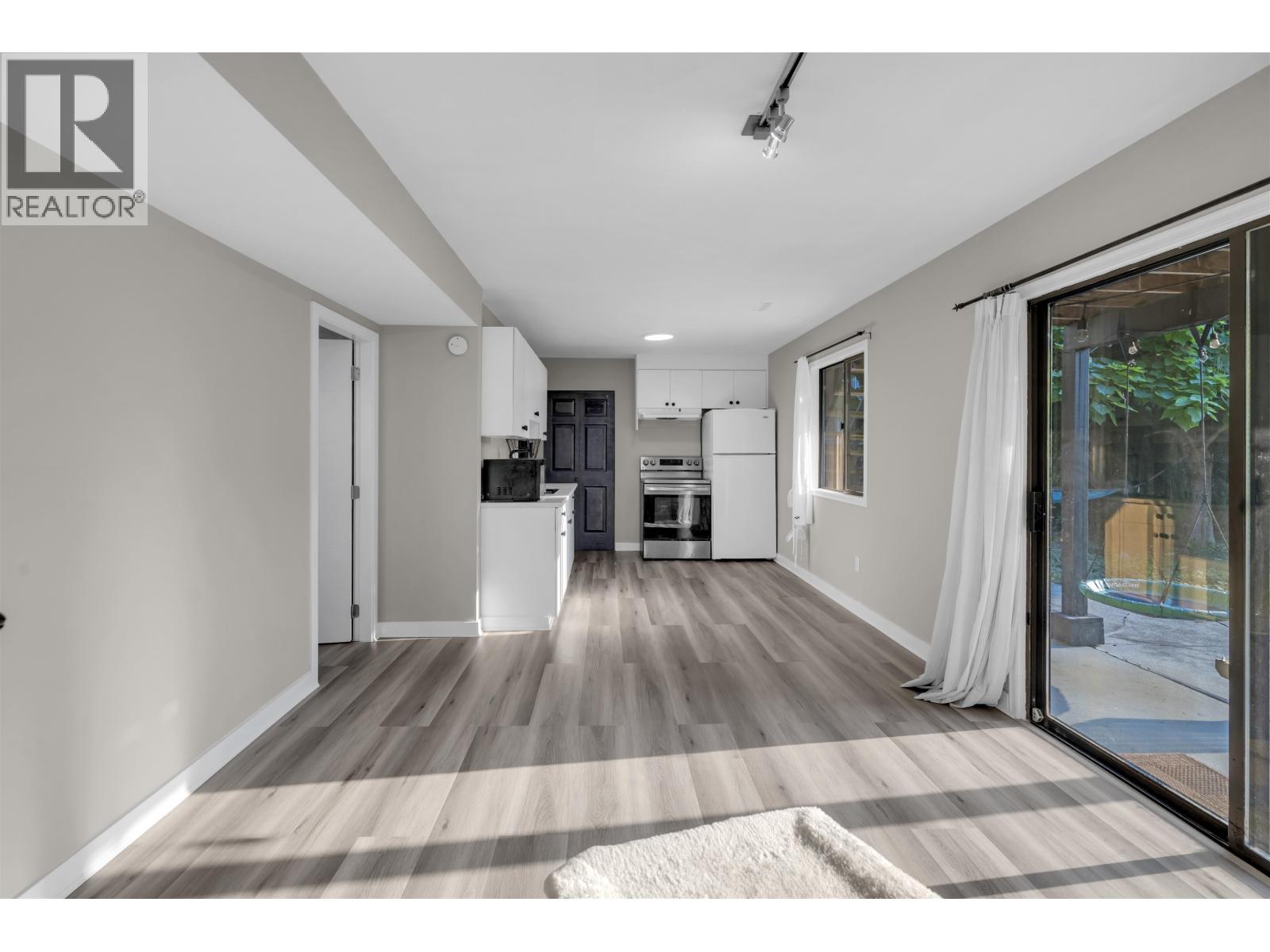 12183 234 Street Property Photo 35