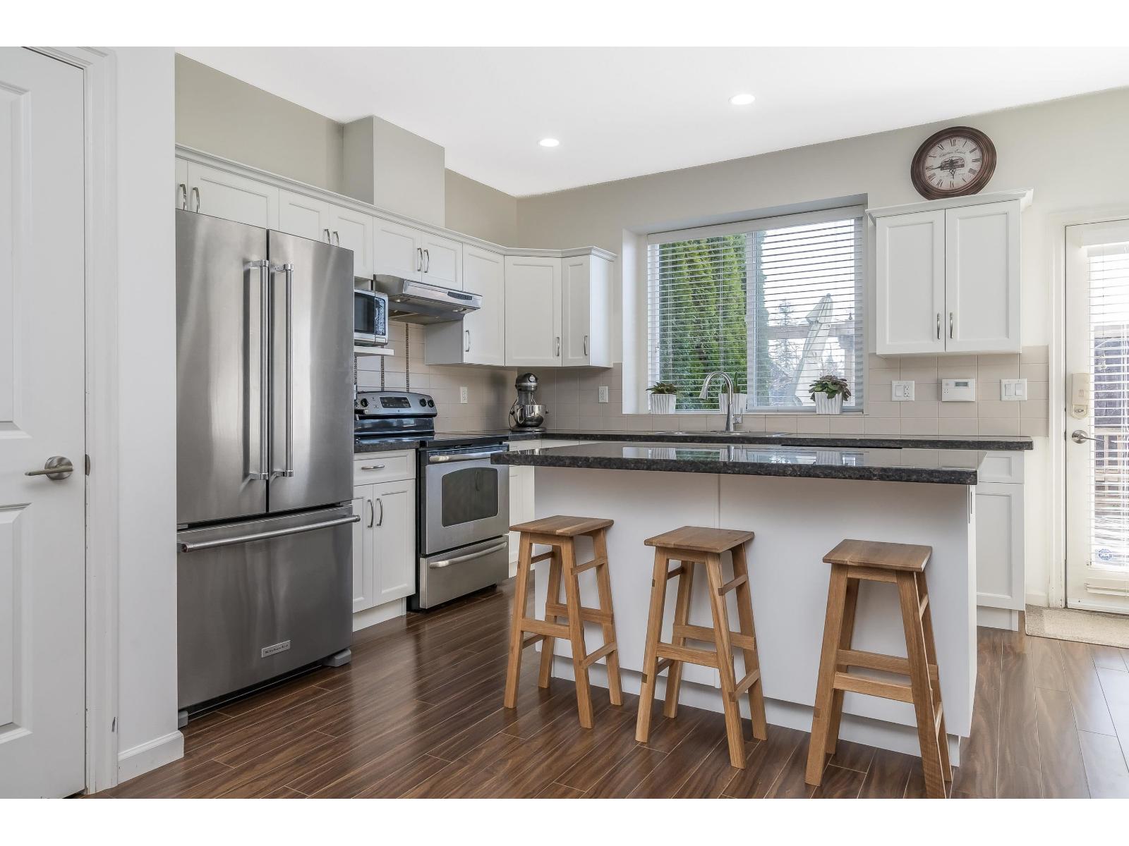 20854 72 Avenue Photo de la propriété 1