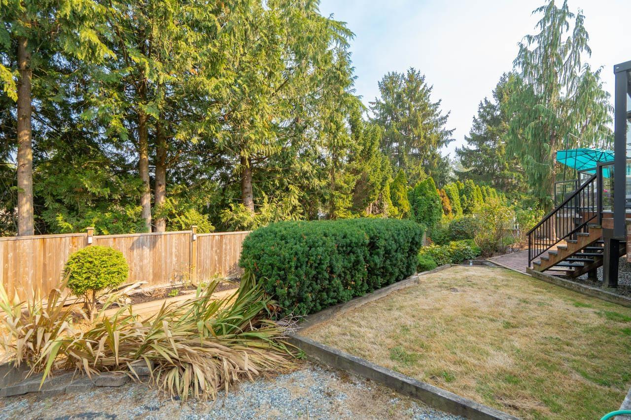 5906 190a Street Property Photo 37