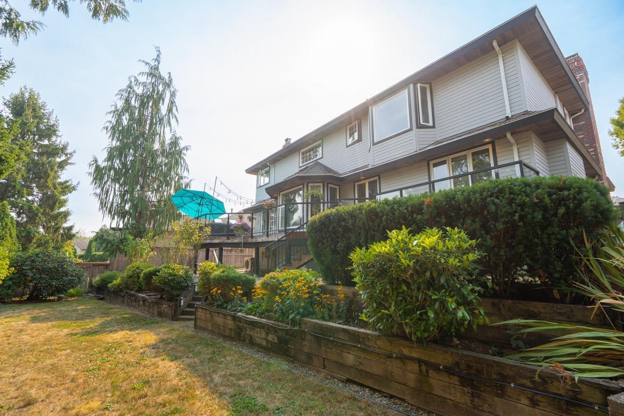 5906 190a Street Property Photo 40