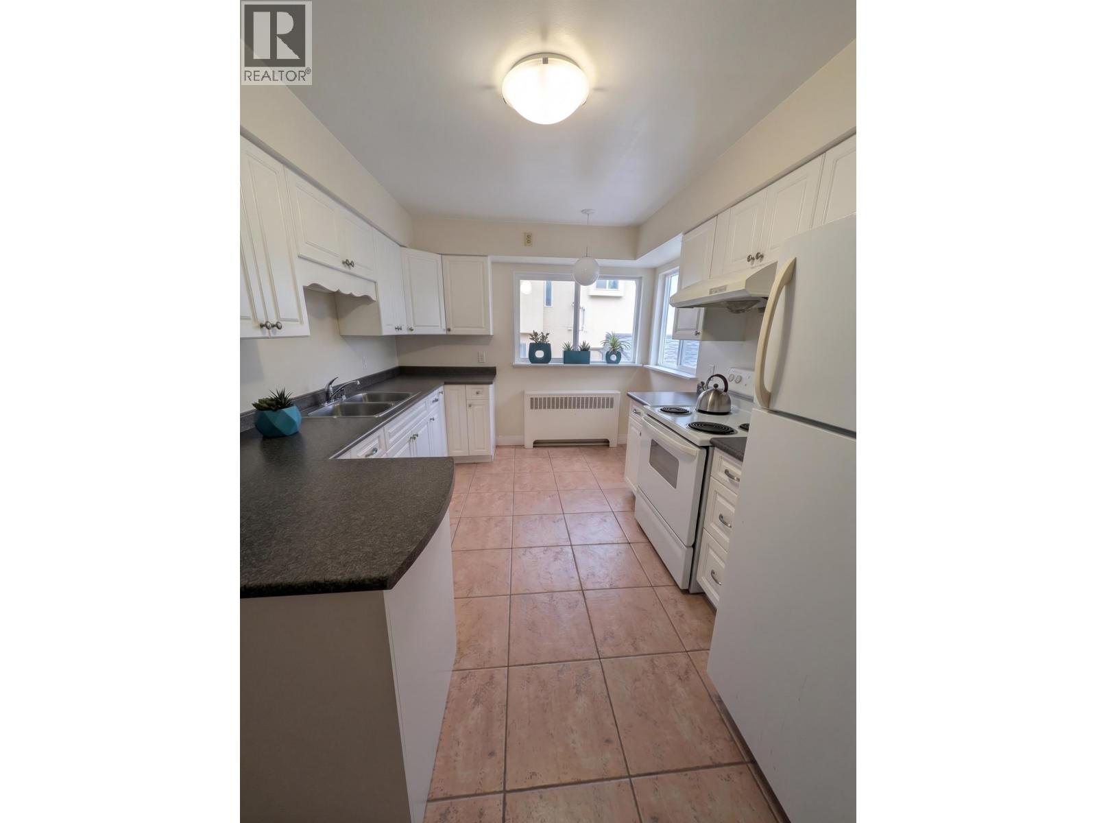 5929 Imperial Street Property Photo 6