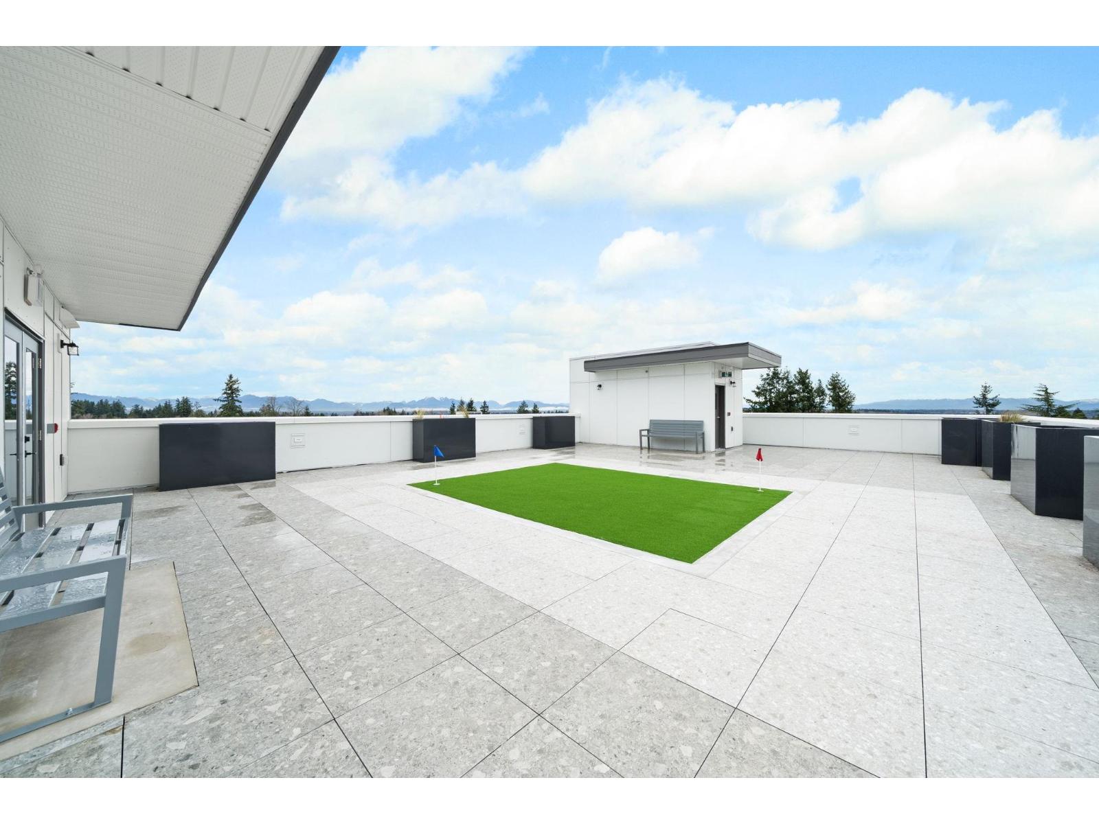 211 15353 17 Avenue Property Photo 20