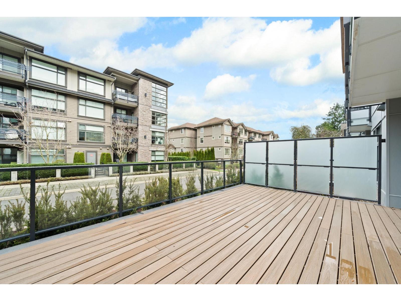 211 15353 17 Avenue Property Photo 27