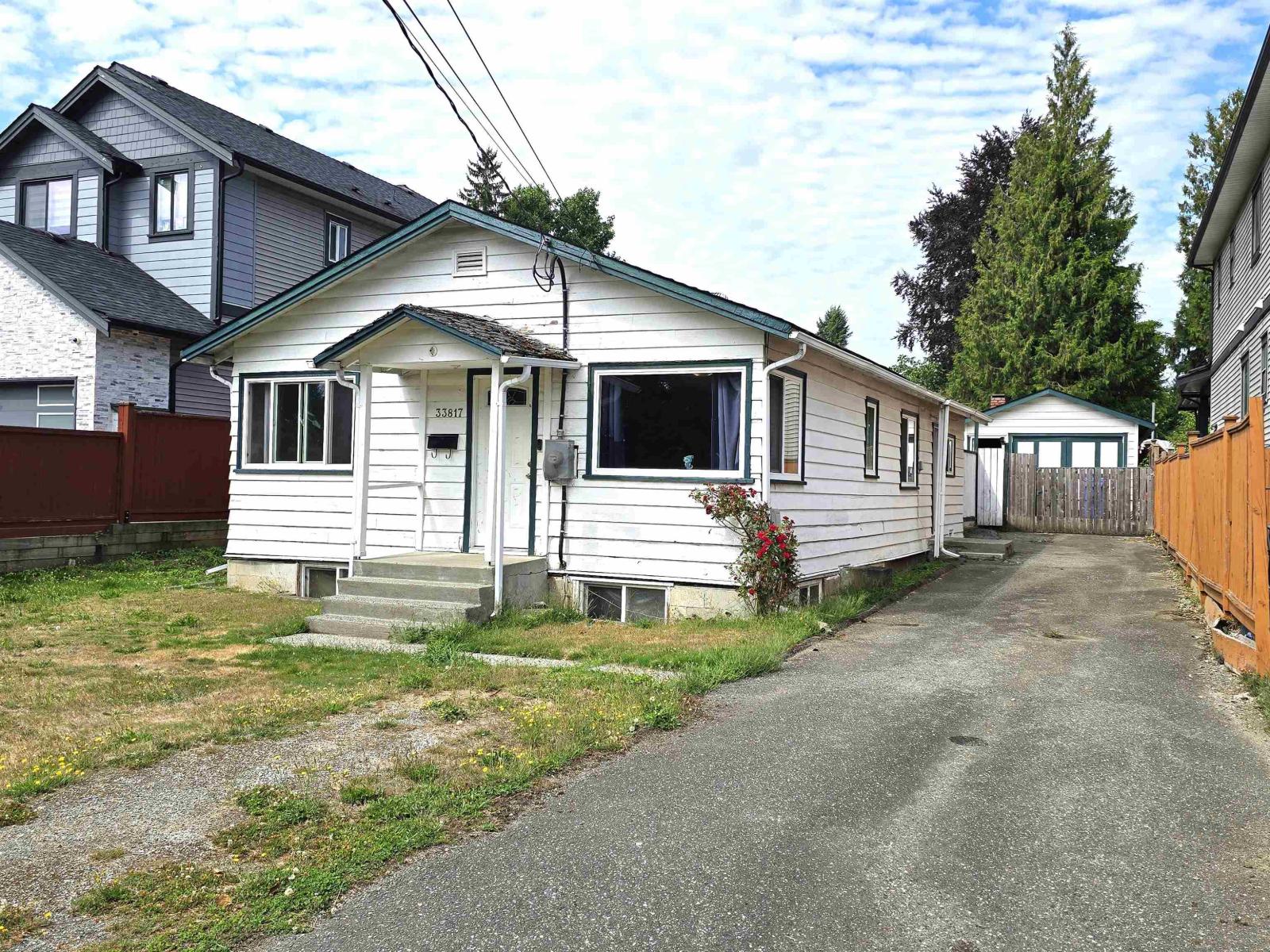 33817 Mayfair Avenue Property Photo 1