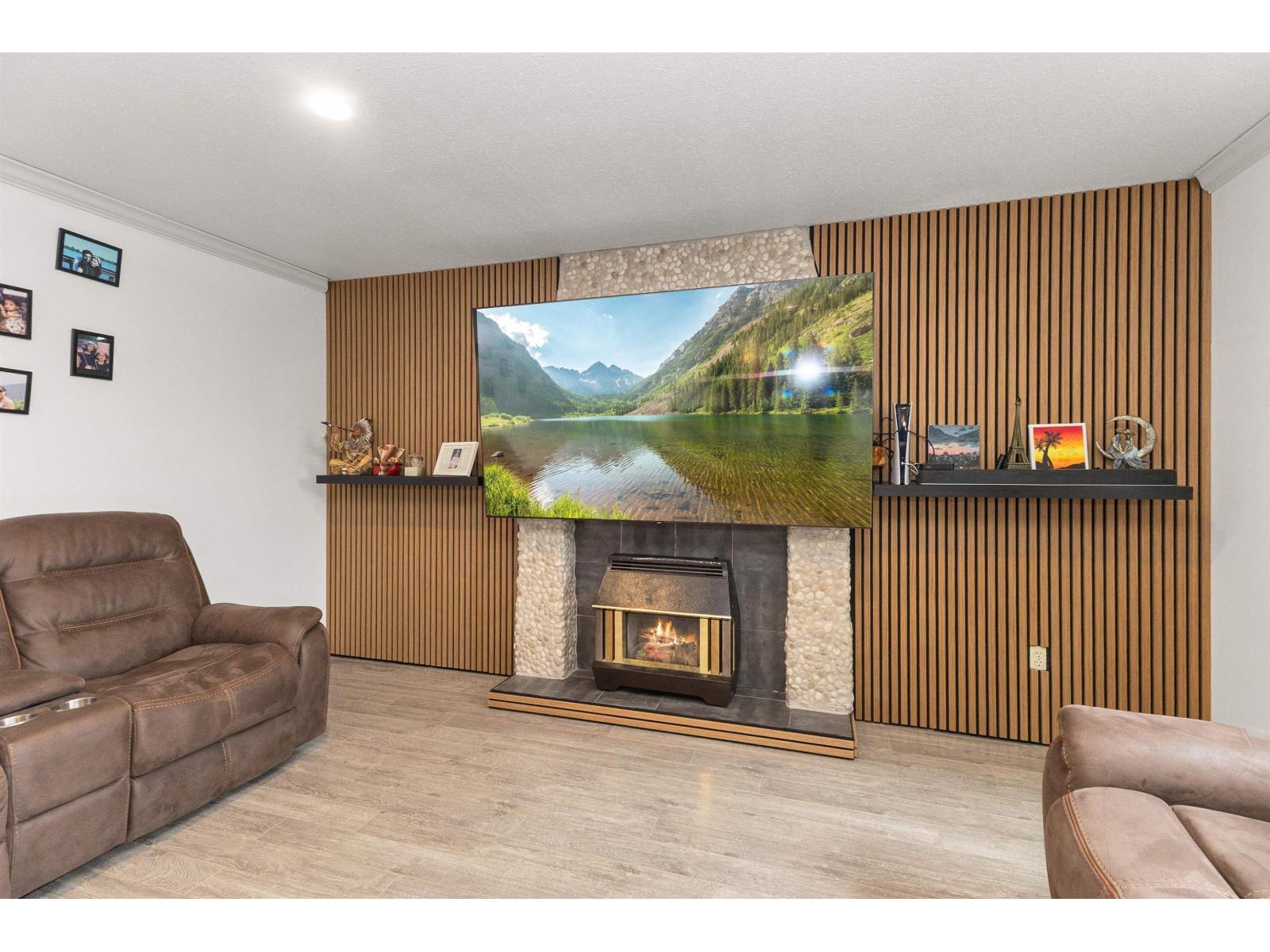 32507 Qualicum Place Property Photo 11