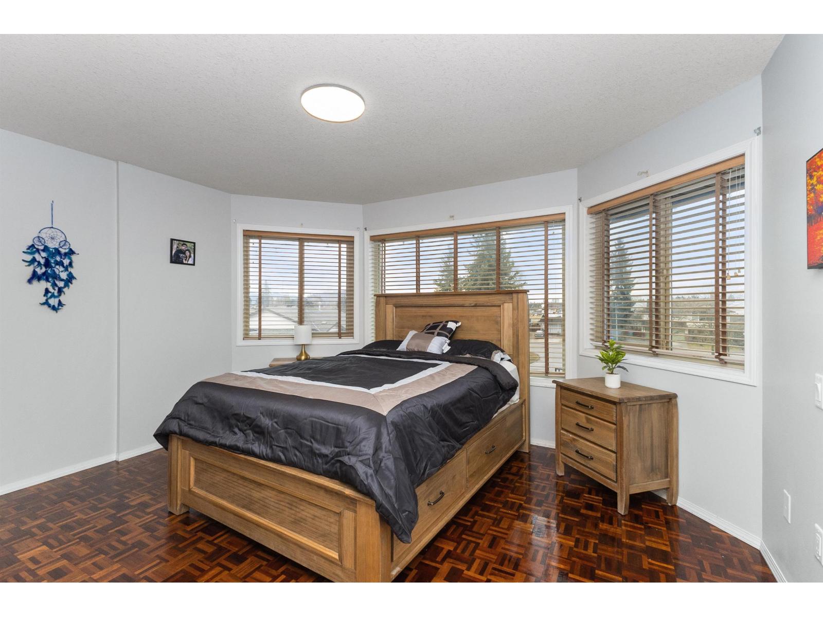 32507 Qualicum Place Property Photo 13