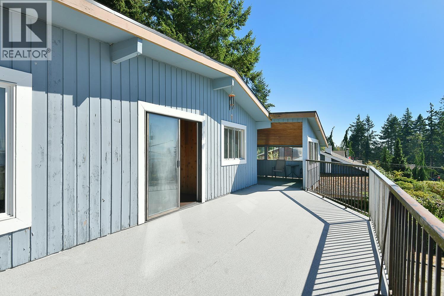 4726 Laurel Avenue Property Photo 15