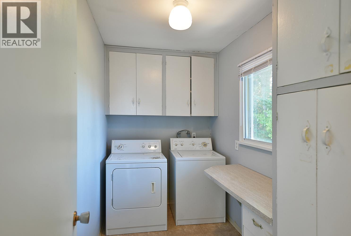 4726 Laurel Avenue Property Photo 23