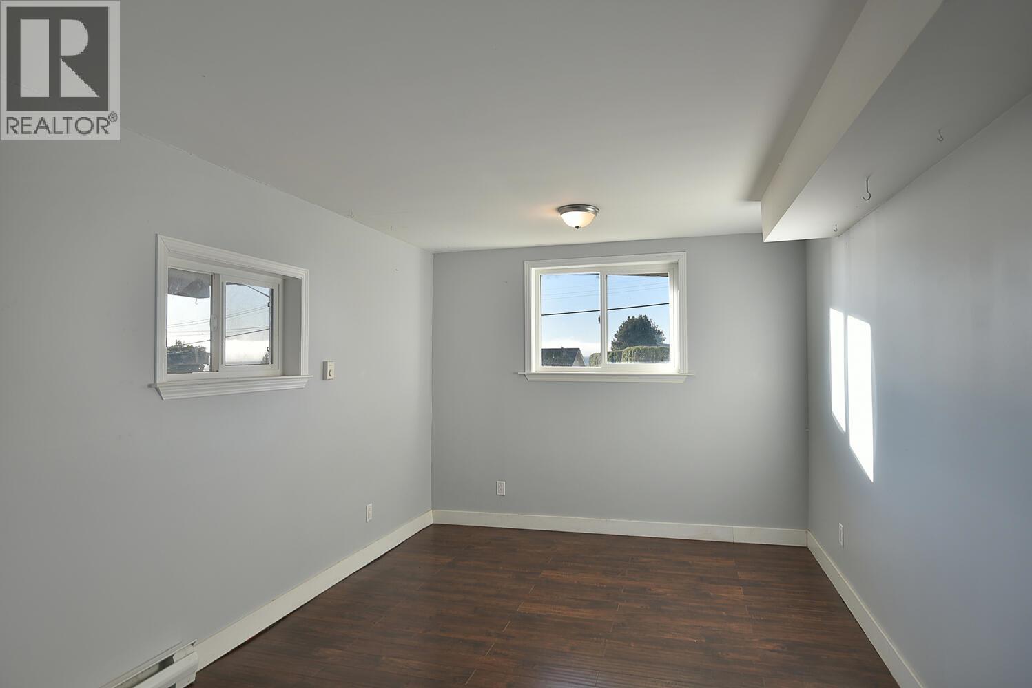 4726 Laurel Avenue Property Photo 27