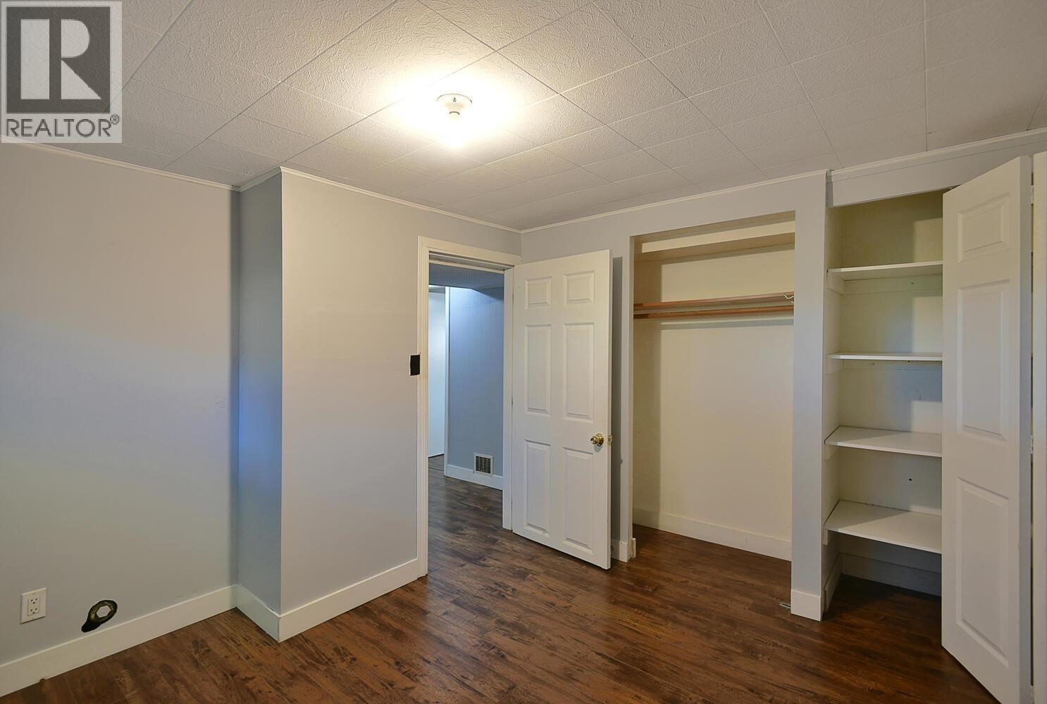 4726 Laurel Avenue Property Photo 34