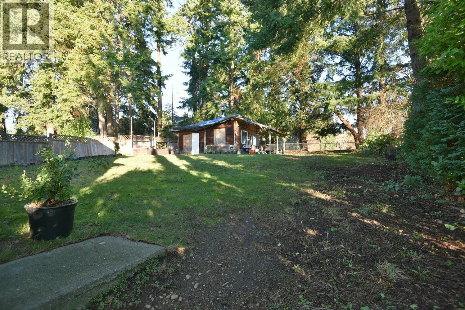 4726 Laurel Avenue Property Photo 36