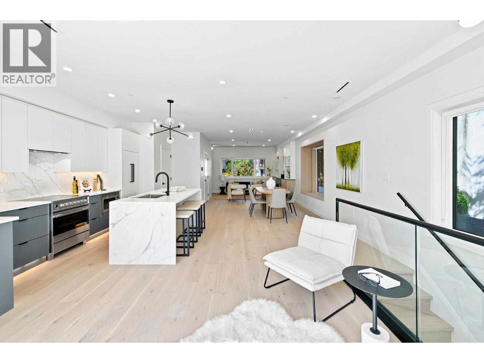 6160 Granville Street Property Photo 14