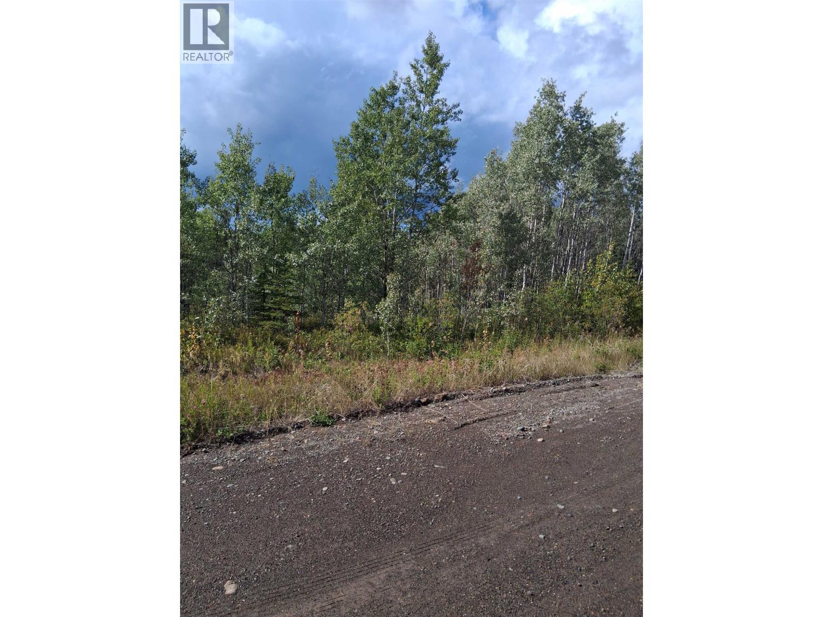23512 Howells Road Property Photo 10