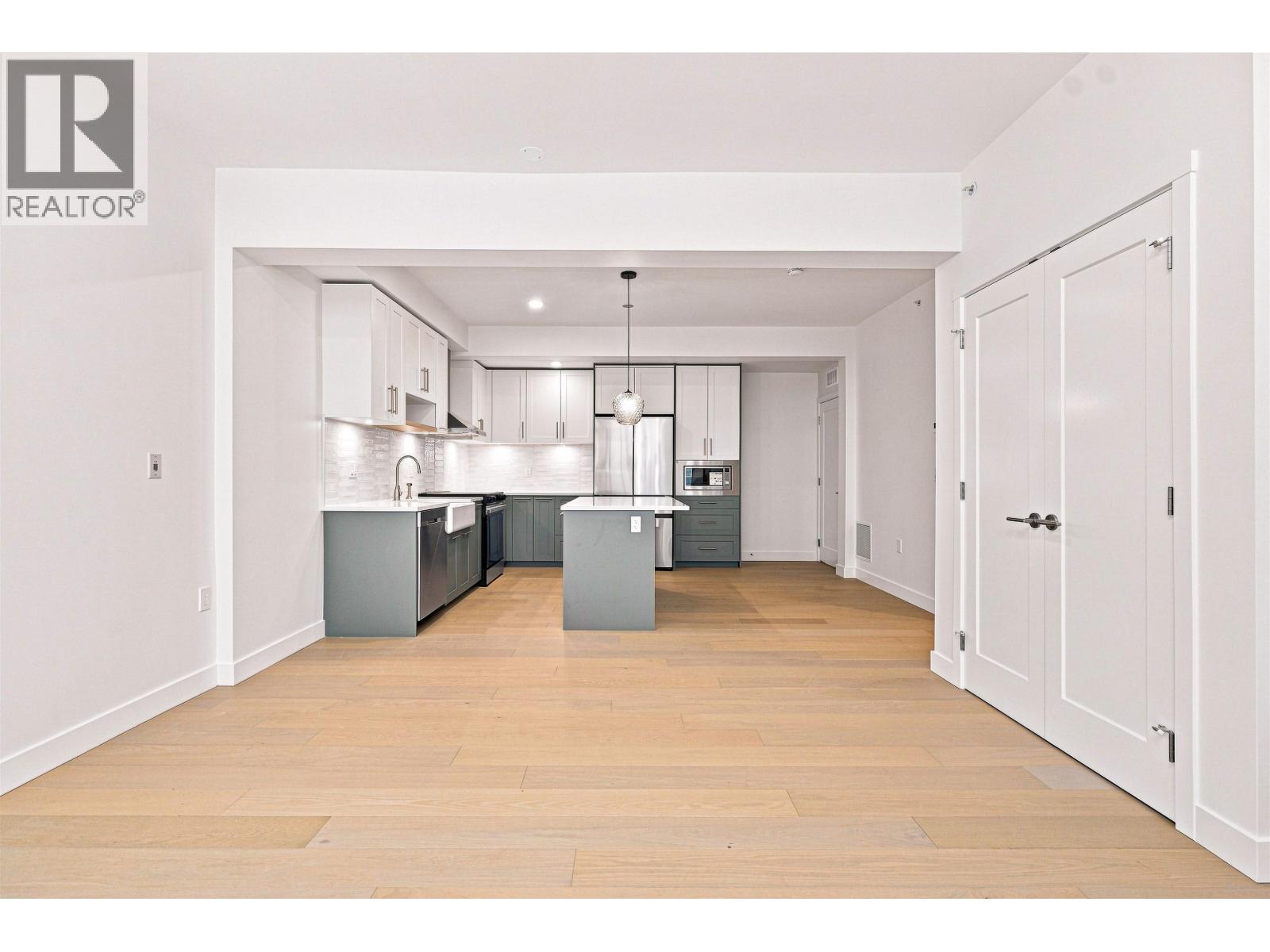101 Cunningham Street Property Photo 10