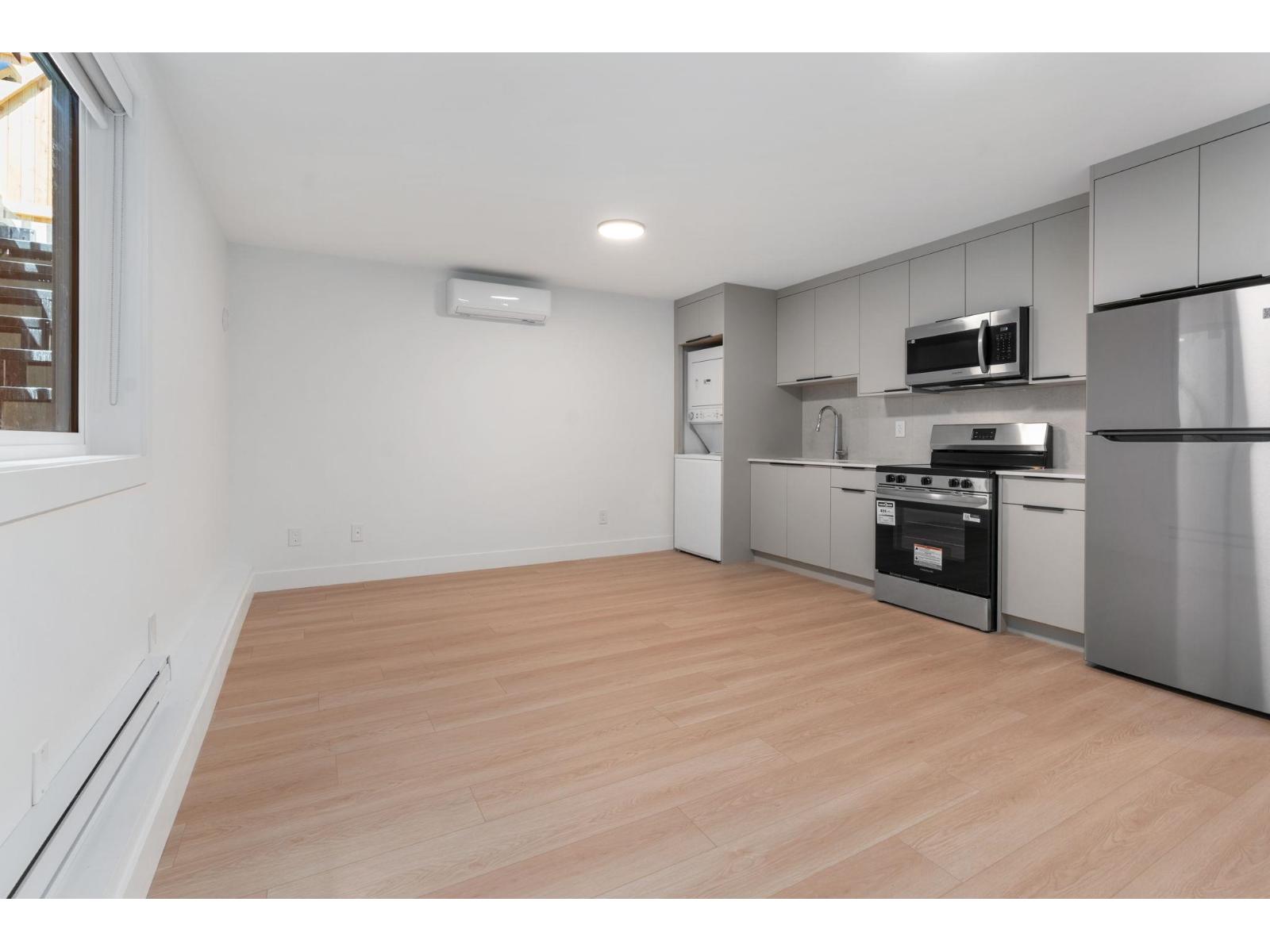 11480 92 Avenue Property Photo 22