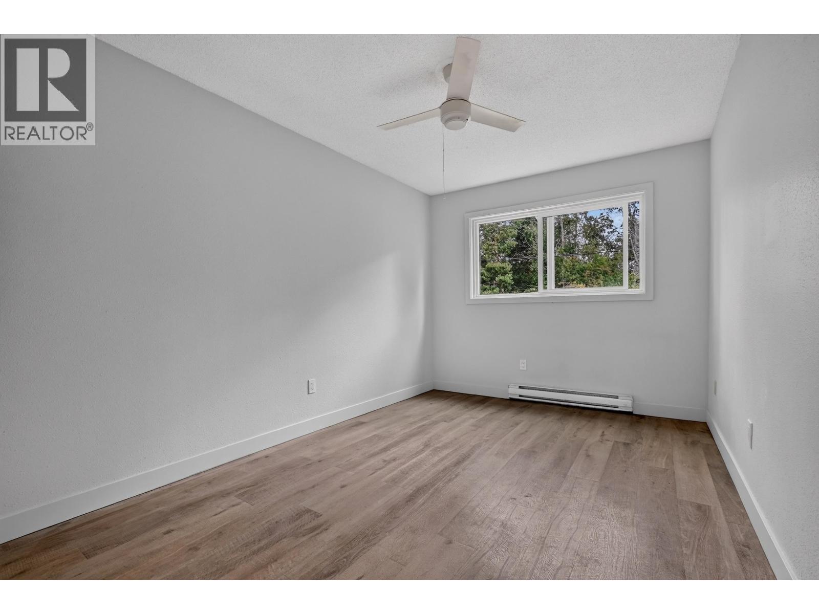 103 2217 Regents Crescent Property Photo 13