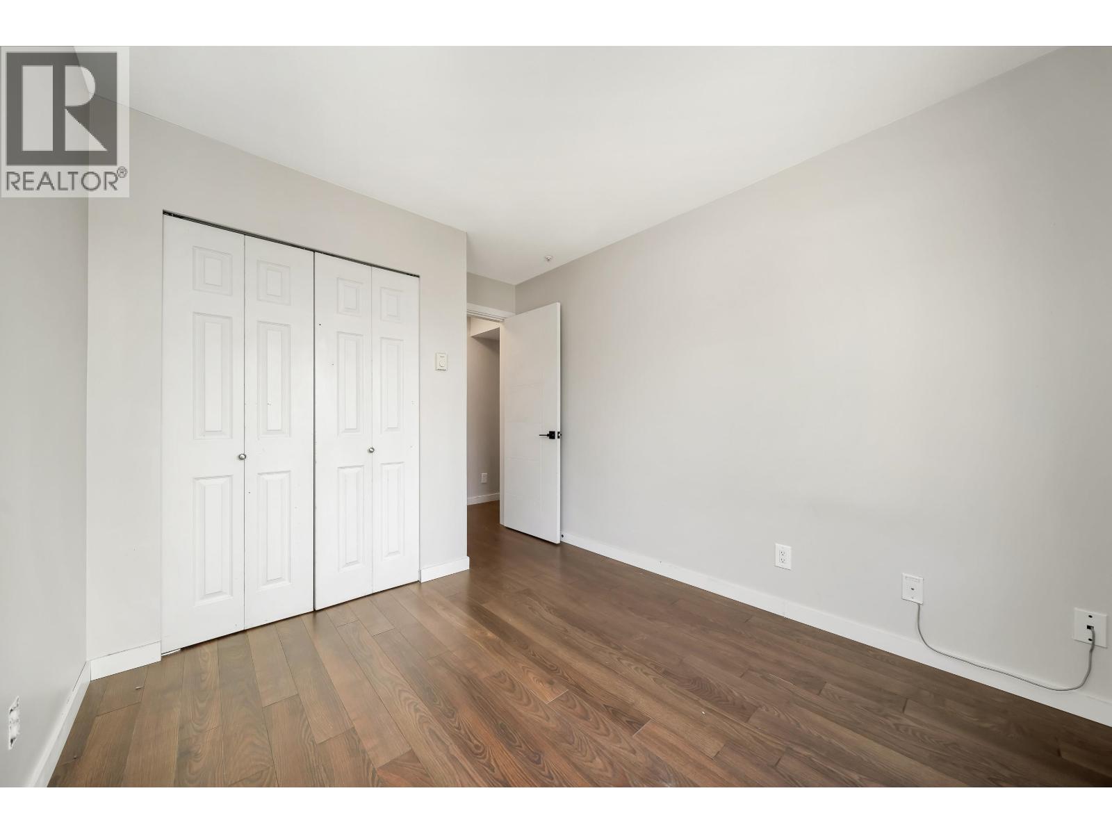 204 11671 Fraser Street Property Photo 13