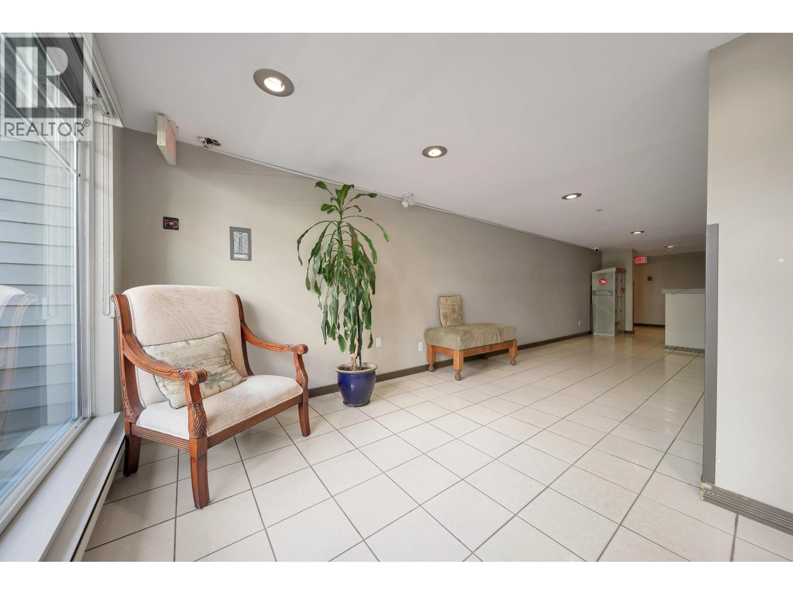 204 11671 Fraser Street Property Photo 18