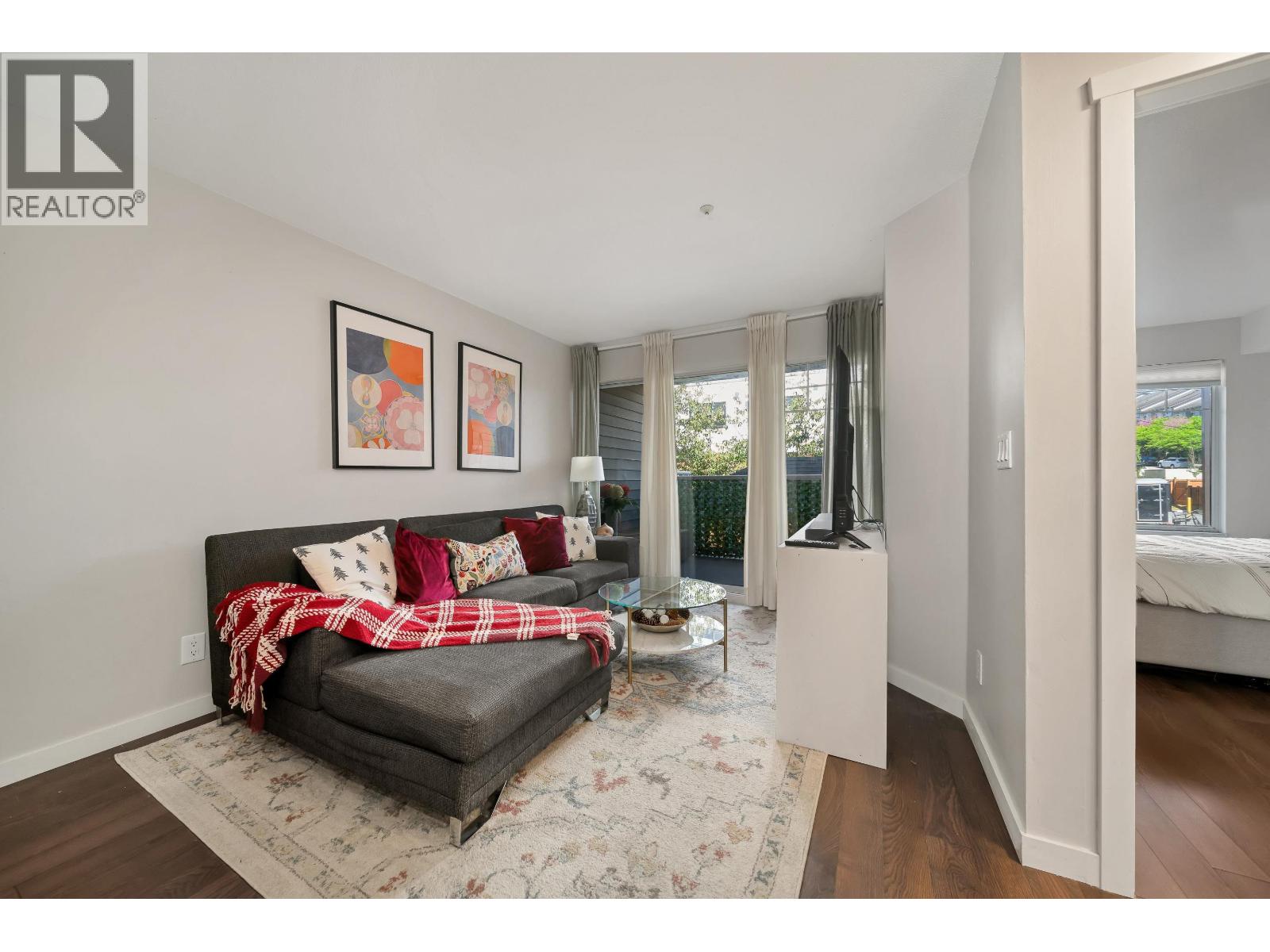 204 11671 Fraser Street Property Photo 23