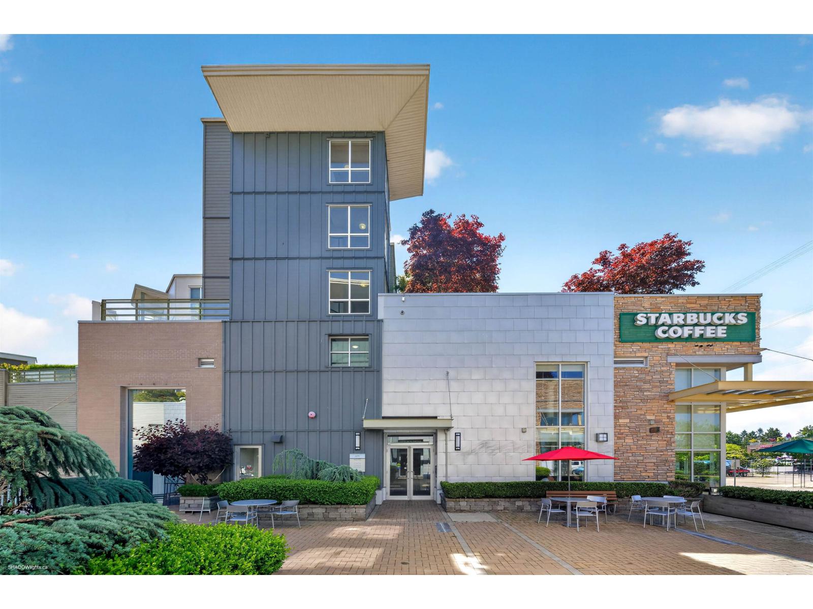 456 15850 26 Avenue Property Photo 17