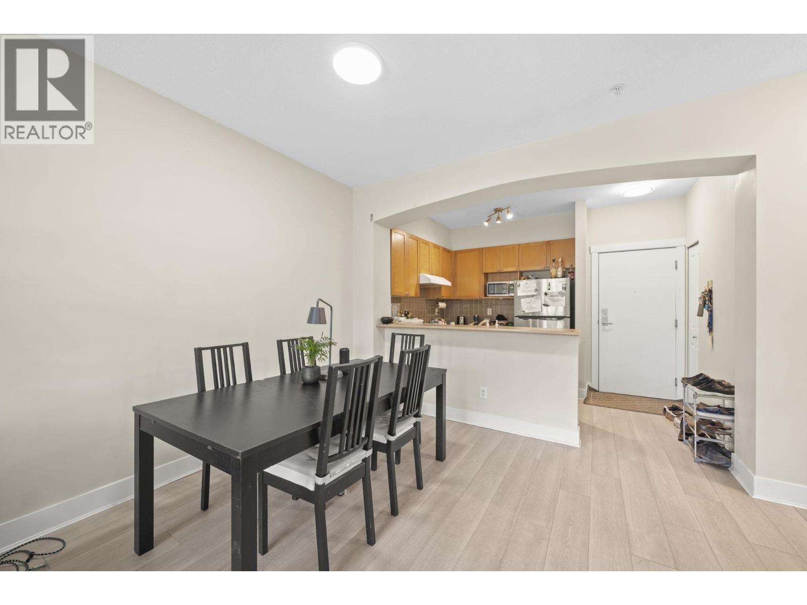 218 2280 Wesbrook Mall Property Photo 11