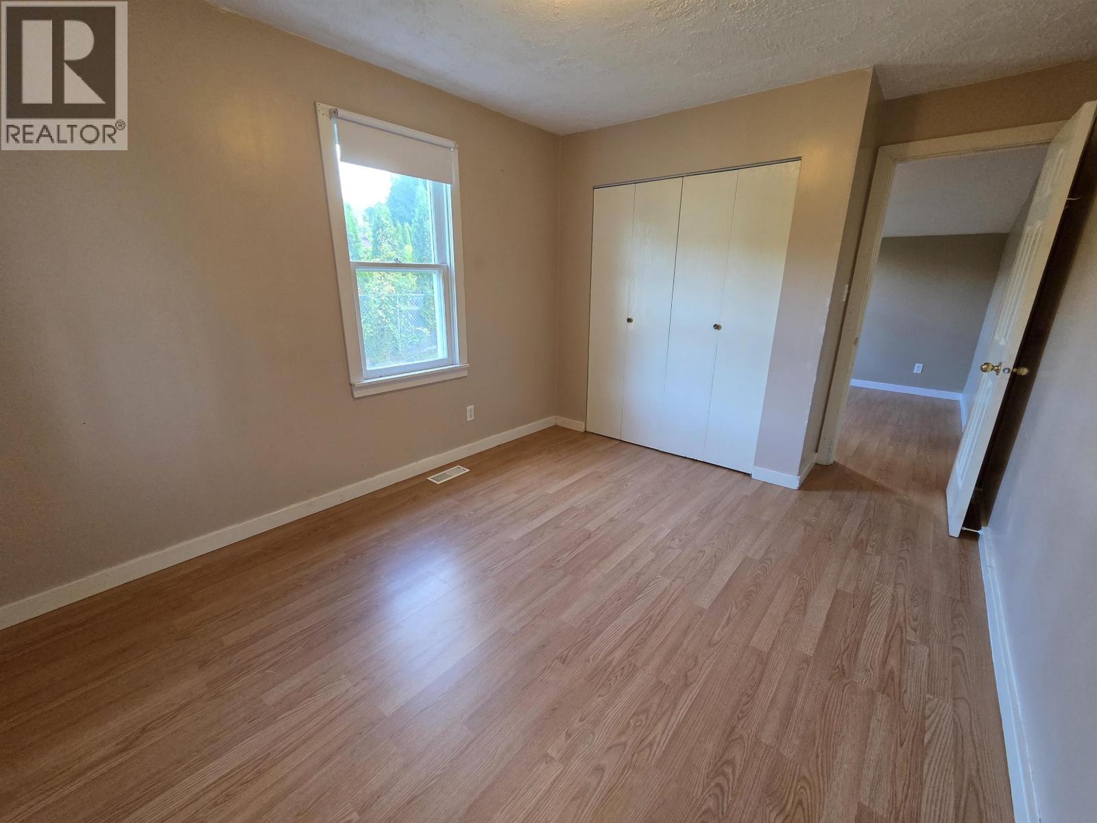 2506 Pear Street Property Photo 10