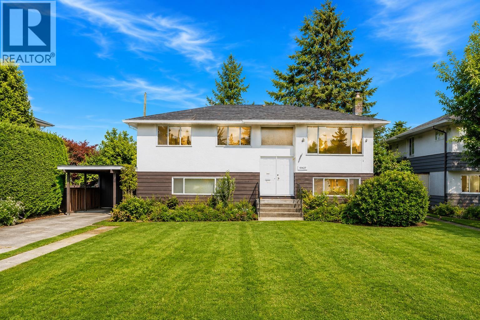 10671 AINTREE CRESCENT