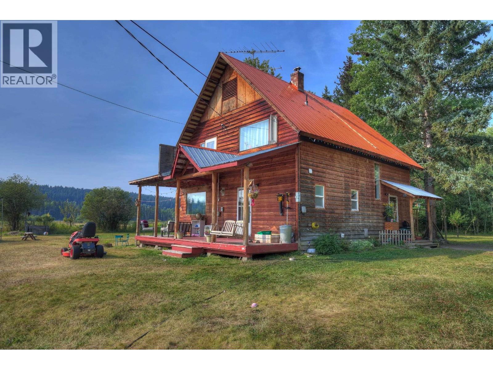 2211 Doyle Road Property Photo 1
