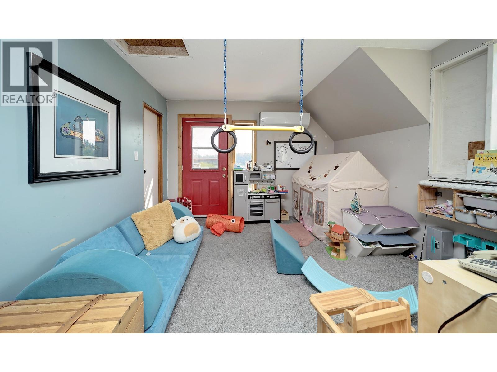 2211 Doyle Road Property Photo 16