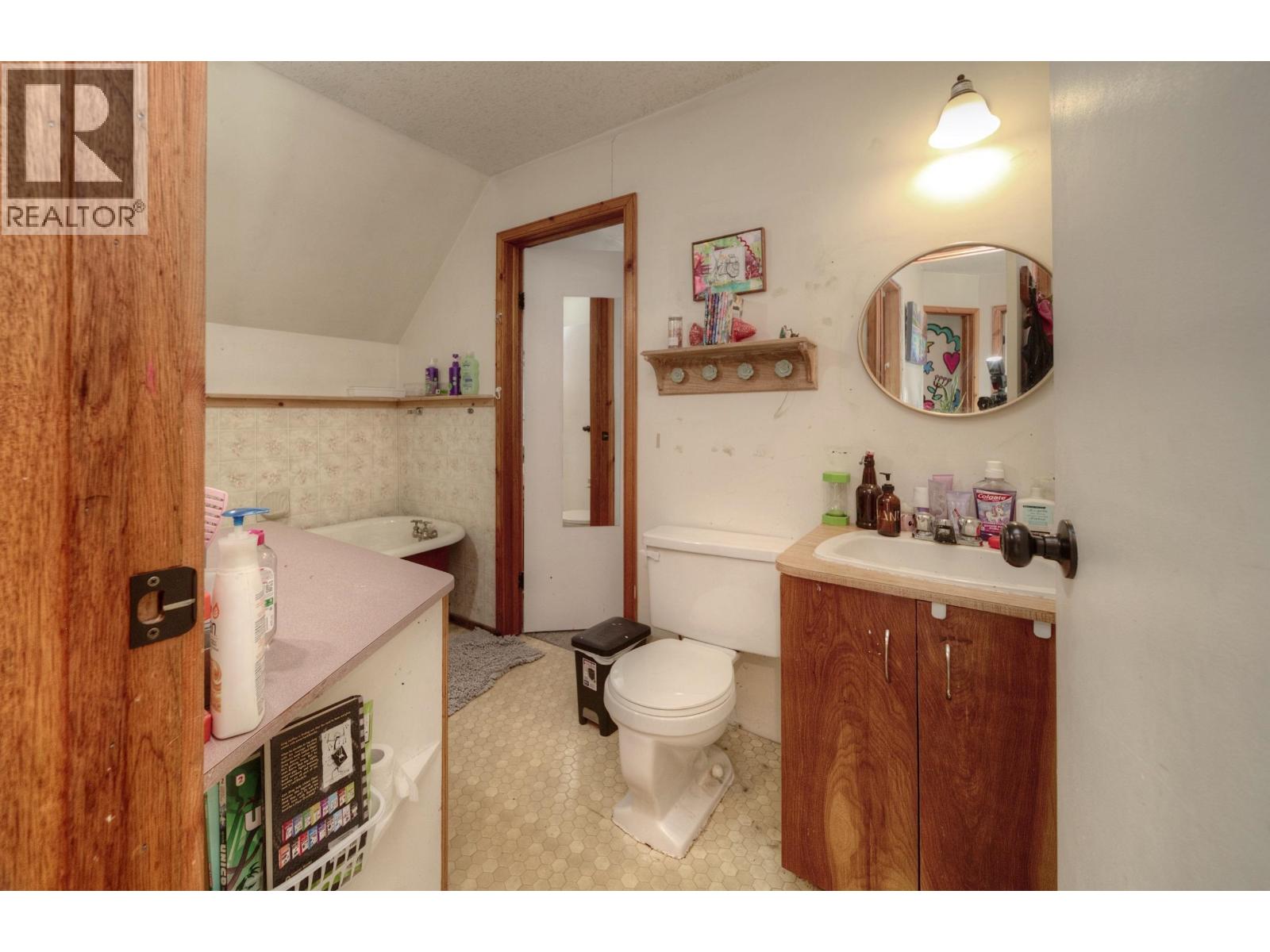 2211 Doyle Road Property Photo 22