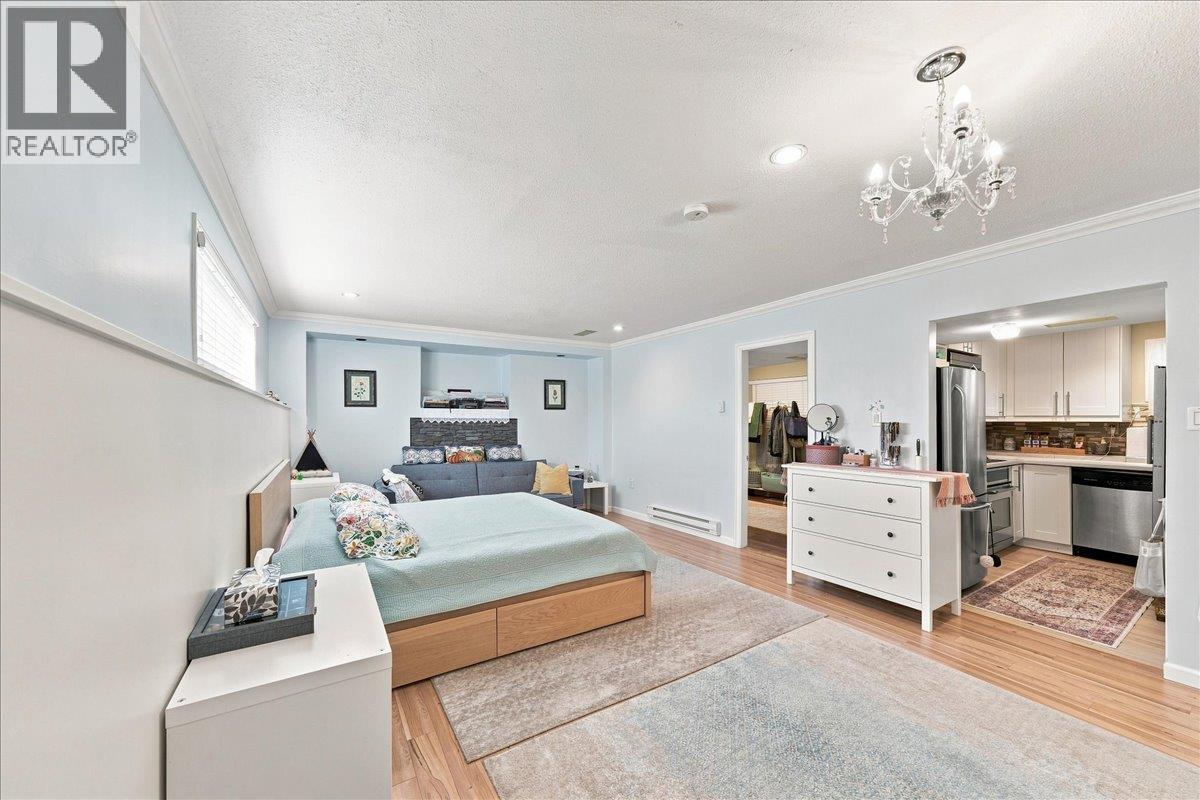1617 Stella Place Property Photo 15